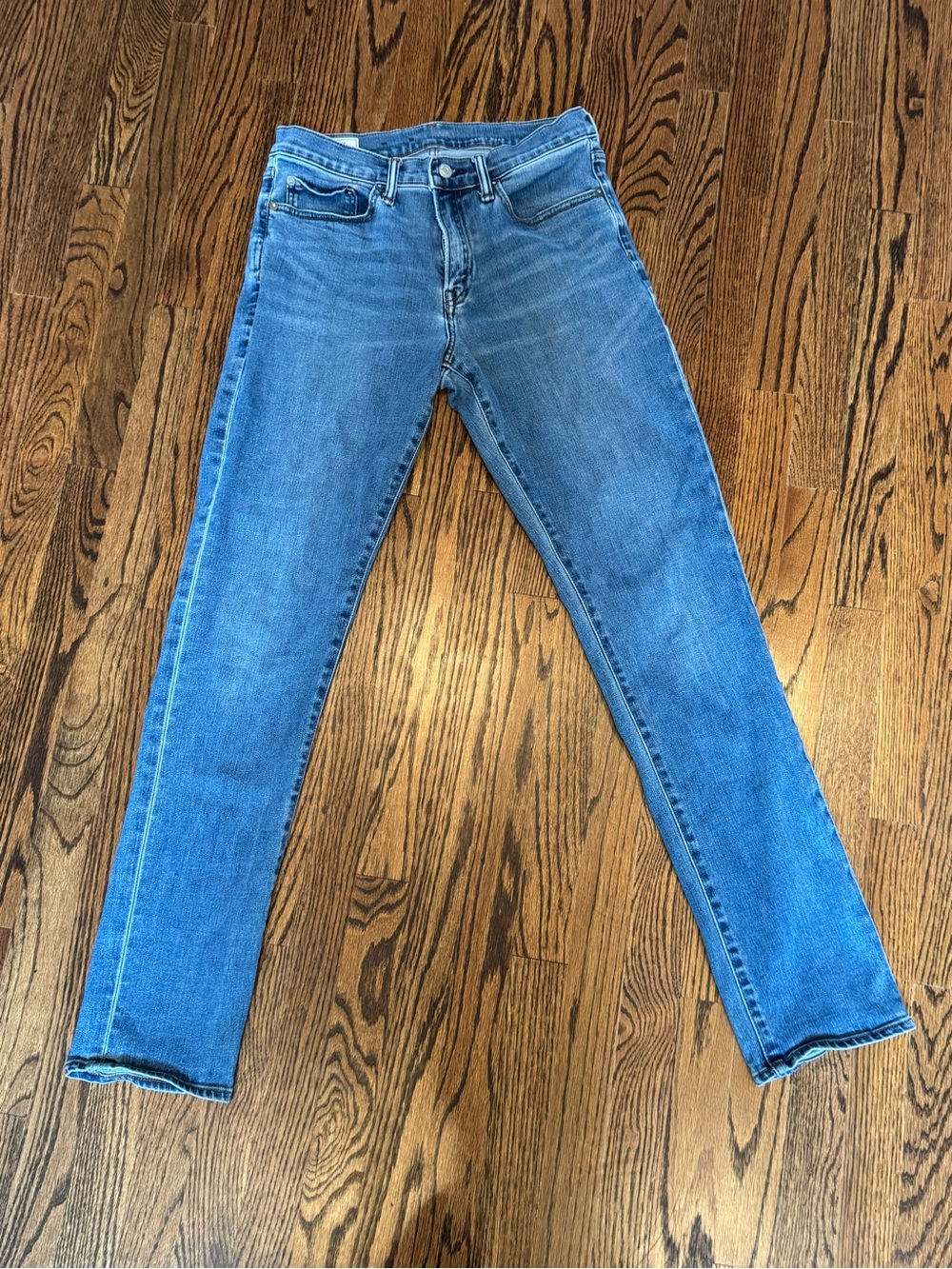 Men’s GAP slim denim jeans size 32x34 excellent condition